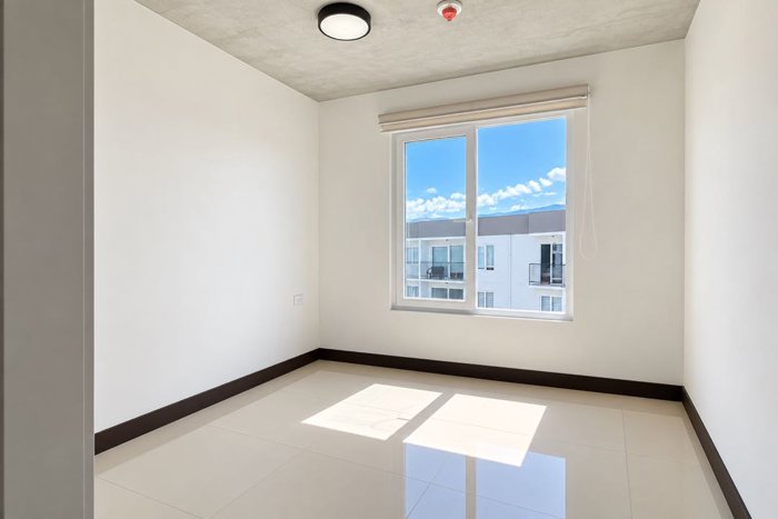 Alquiler de apartamento Condominio Khaya Curridabat. 2 parqueos en Curridabat, San José — $1,300 - Foto 3 de 7