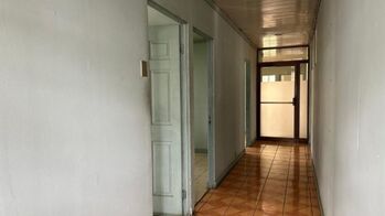Alquiler de Local Comercial + APTO en Belén-La Asunción. RAH 26-838 en La Asunción, Belén, Heredia — $4,700 - Foto 4 de 18