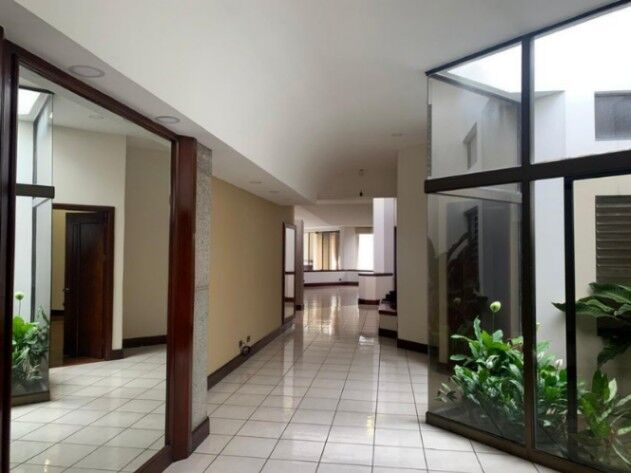 MLS-25-105 LS ALQUILER CASA SAN RAFAEL ESCAZU  in San Rafael, Escazú, San José — $4,000