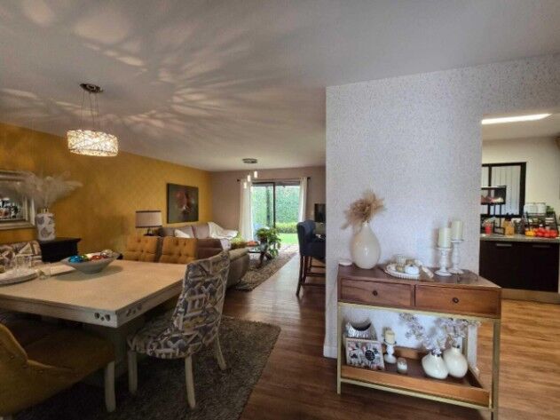 CASA EN ALQUILER SANTO DOMINGO DE HEREDIA en Santo Tomás, Santo Domingo, Heredia — $1,700