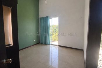 Venta de casa en condominio en Mata de Plátano, Goicoechea #26-1542 GS en Mata de Plátano, Goicoechea, San José — $285,000 - Foto 4 de 11