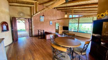 Venta de Casa en San Antonio de Escazú. RAH 26-1346 PRECIO REBAJADO en San Antonio, Escazú, San José — $219,000 - Foto 4 de 6