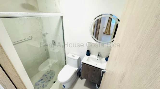 Alquiler | Apartamento para estrenar de 2 habitaciones en SkyHomes #27-140 GS en San Sebastián, San José — $1,195 - Foto 2 de 8