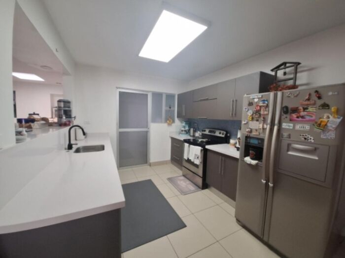 Alquiler de Casa en San Francisco de Heredia.  in San Francisco, Heredia — ₡ 1 100 000