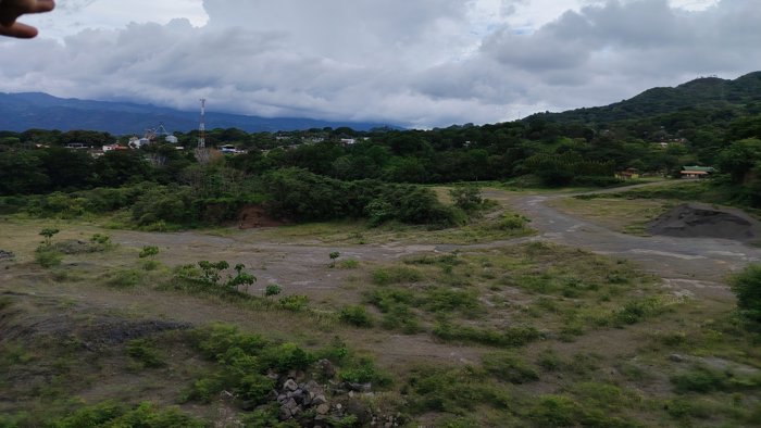 Venta de propiedad de 46.2 ha. en Atenas en Atenas, Alajuela — $9,000,000 - Foto 2 de 17