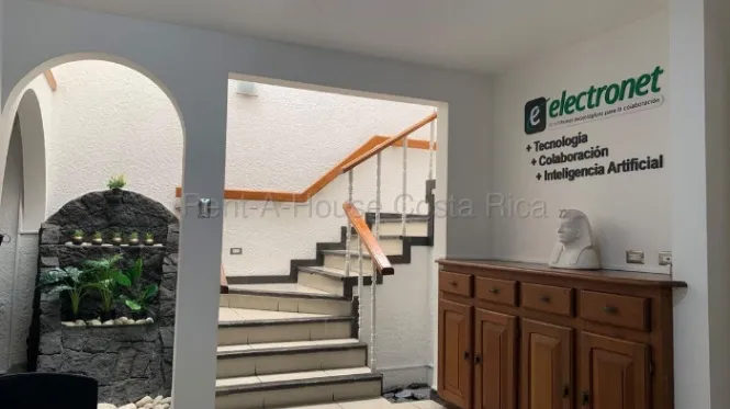 Alquiler de Complejo de Oficinas en Pavas-San José. RAH 27-82 en Pavas, San José — $3,500
