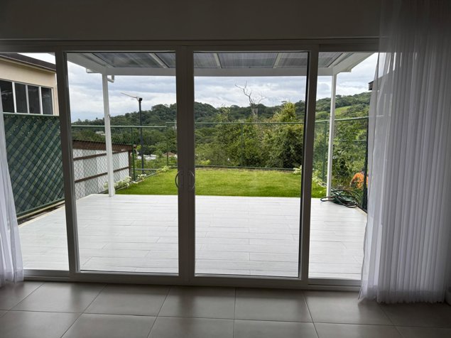 Casa en alquiler Ciudad Colon, condominio Caoba en Colón, Mora, San José — $1,600