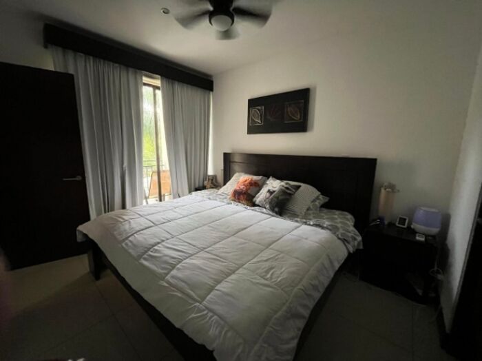 Venta de Apartamento en Pozos de Santa Ana. RAH 26-127 in Pozos, Santa Ana, San José — $229,000