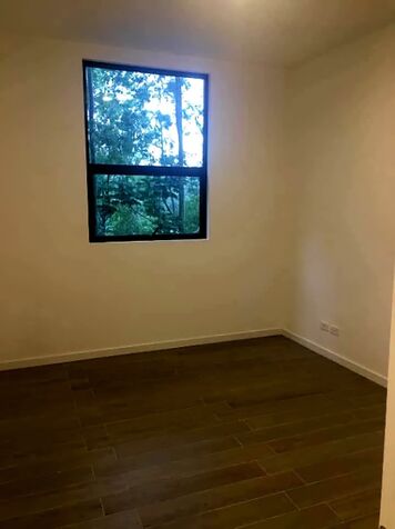 SE VENDE BELLO APARTAMENTO EN CURRIDABAT.  en Curridabat, San José — $215,000