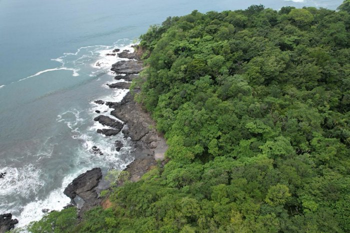 PARAISO DEL ATARDECER in Bejuco, Nandayure, Guanacaste — $3,641,410 - Photo 3 of 8