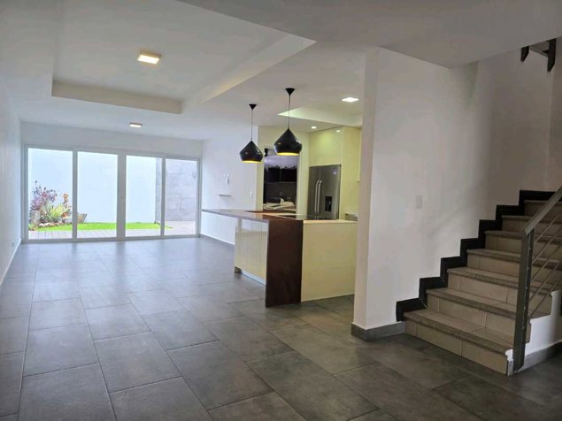 RIO PALMA CASA EN ALQUILER DE LUJO in Escazú, San José — $2,000 - Photo 3 of 30