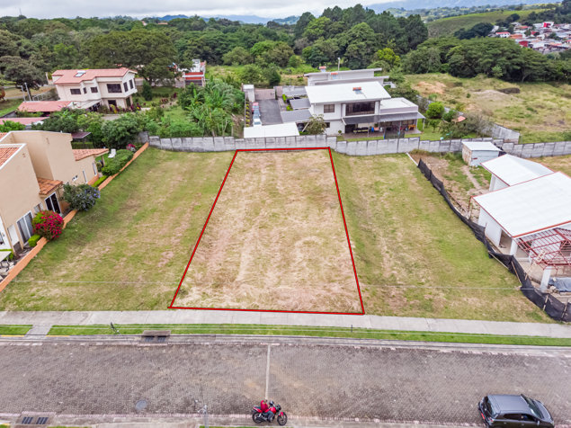 Venta de Terreno en Condominio Los Castillos Alajuela en Guácima, Alajuela — $82,000