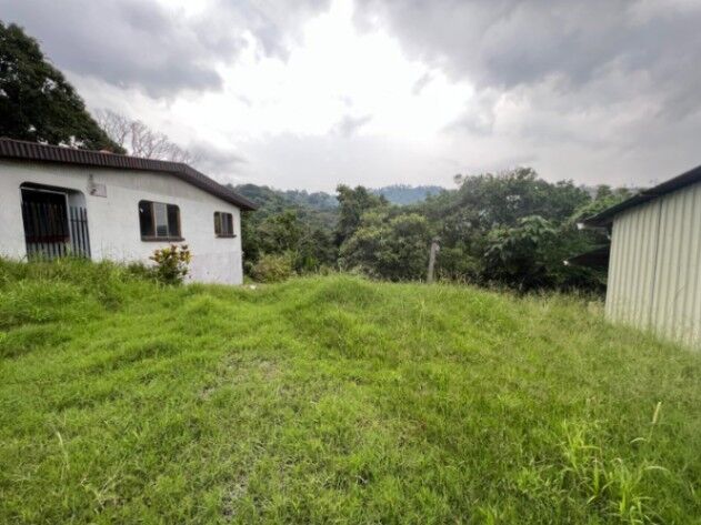 CASA EN VENTA, ATENAS $100.000 COD#26-694 en Atenas, Alajuela — $99,500