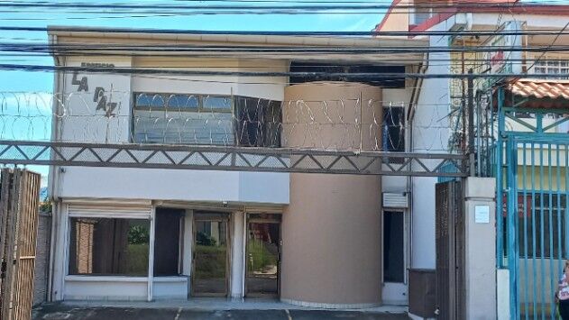 Venta de Edificio Comercial en Mata de Plátano, San José. RAH 26-588 en Mata de Plátano, Goicoechea, San José — $320,000
