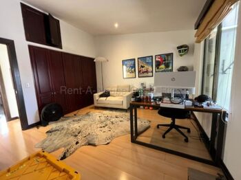 Venta de Casa en Escazú-San Rafael. RAH 26-1729 in San Rafael, Escazú, San José — $245,000 - Photo 4 of 10