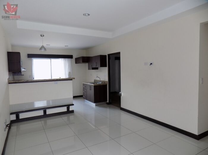 VENTA CASA - CARTAGO, CONDOMINIO NOBLEZA DE CORIS TEL: 83259589 in El Tejar, El Guarco, Cartago — ₡ 74 000 000