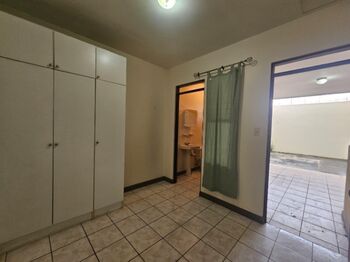 Alquiler de Casa en Belén, Heredia. RAH 26-246 en La Asunción, Belén, Heredia — $1,400 - Foto 5 de 10