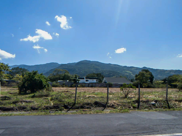Venta de Lote Plano cerca de Santa Ana Trade Center y la Ruta27 in Uruca, Santa Ana, San José — ₡ 120 000 000