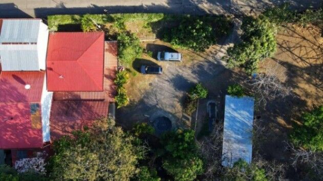 Se vende espaciosa casa con patio en La Garita Alajuela 25-442 en Garita, Alajuela — ₡ 110 000 000