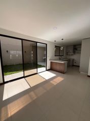 Venta de casa en Cartago. Por Walmart Los Ángeles en San Rafael, Oreamuno, Cartago — 103 500 000 ₡ - Foto 4 de 18