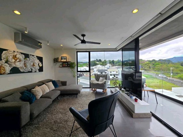 APARTAMENTO EN GOLFSIDE, CURIDABAT. en Granadilla, Curridabat, San José — $265,000 - Foto 3 de 34