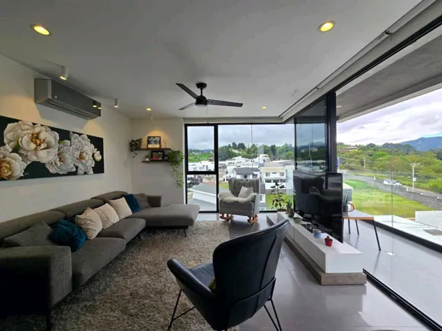 APARTAMENTO EN GOLFSIDE, CURIDABAT. en Granadilla, Curridabat, San José — $265,000 - Foto 3 de 34