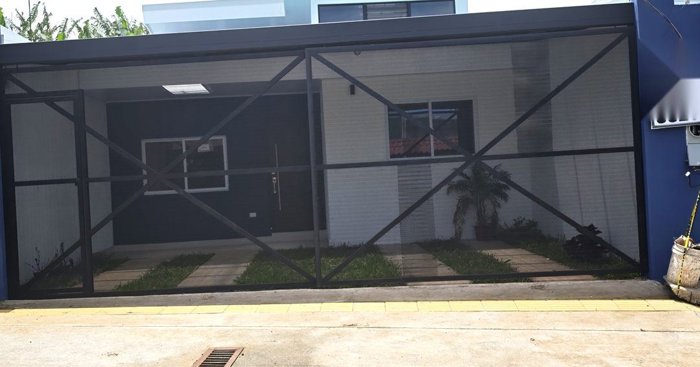 Estrena Casa en San Miguel de Santo Domingo de Heredia in San Miguel, Santo Domingo, Heredia — ₡ 79 000 000