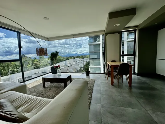Alquiler apartamento Curridabat- Amoblado -  Torre Golfside en Granadilla, Curridabat, San José — $2,000 - Foto 3 de 34