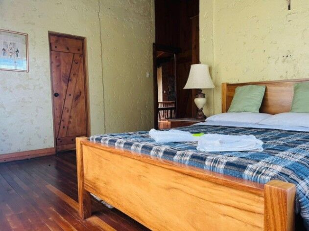 Venta de Hotel en Barva San José de La Montaña. RAH 25-1917  in San José de La Montaña, Barva, Heredia — $950,000