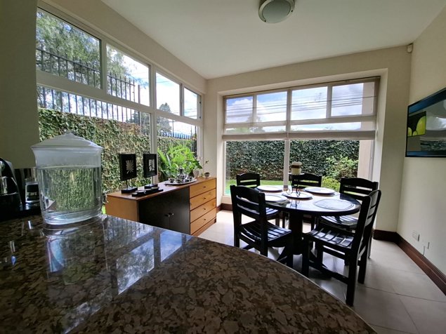 Casa en Venta de Condominio en Lomas de Ayarco Curridabat in Curridabat, San José — $495,000 - Photo 3 of 21