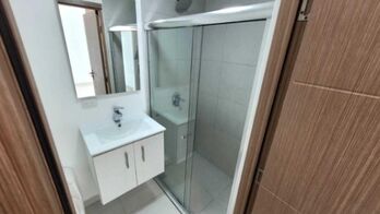 Alquiler de apartamento en Bambú Rivera Tibás en Cinco Esquinas, Tibás, San José — $1,200 - Foto 4 de 23