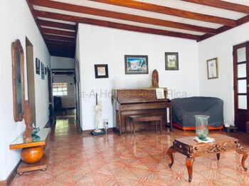 VENTA DE PROPIEDAD CON USO DE SUELO MIXTO EN BARVA, SAN PABLO HEREDIA. en San Pablo, Barva, Heredia — $706,200 - Foto 5 de 11