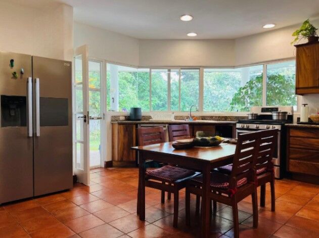 Venta de Casa en Santa Bárbara de Heredia. RAH 26-622 in Santo Domingo, Santa Bárbara, Heredia — $1,250,000
