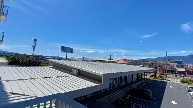Se vende apartamento en Ulloa Heredia 26-466 in Ulloa, Heredia — $139,500