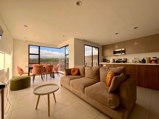 Venta de casa en La Estefana, Sabanilla Montes de Oca en Sabanilla, Montes De Oca, San José — $365,000