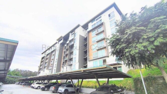Venta de Elegante y Moderno Apartamento en Escazú-San Rafael. en San Rafael, Escazú, San José — $199,500