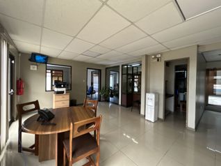 VENTA DE EDIFICIO DE OFICINAS CON ALTA EXPOSICIÓN, GUADALUPE, SAN JOSÉ in Guadalupe, Goicoechea, San José — $450,000 - Photo 4 of 19