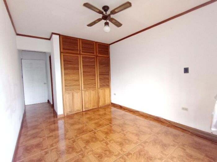 Alquiler de Oficina en Mata Redonda, San José. RAH 25-2007 en Mata Redonda, San José — $2,500