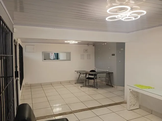 Clínica Médica en Venta sobre Boulevard Rohrmoser en Pavas, San José — $550,000 - Foto 2 de 16