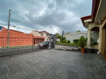 Venta de Casa en La Unión Tres Rios en Tres Ríos, La Unión, Cartago — $625,000 - Foto 5 de 32