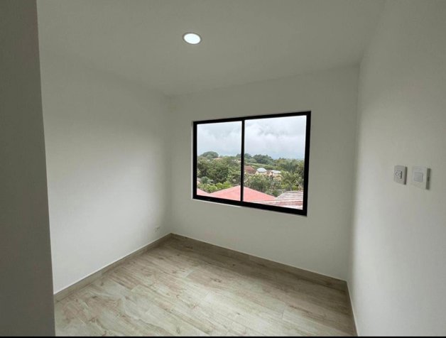Lindo apartamento en alquiler en San Rafael, Escazú, San José — $1,700