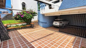 Venta de Propiedad con Uso Mixto en San Vicente de Moravia, Los Colegios. RAH 27-9 - Foto 3 de 3