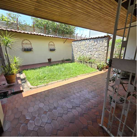 Casa en venta y en alquiler en Moravia  Uso Mixto  5PDC7516811 in San Vicente, Moravia, San José — ₡ 1 250 000