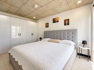 Alquiler de apartamento amueblado en Condominio Khaya, Curridabat en Curridabat, San José — 780 000 ₡ - Foto 2 de 14