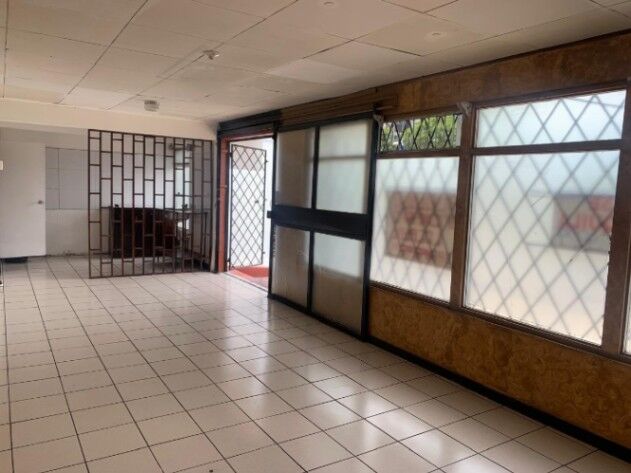 Alquiler de Local Comercial en Montes de Oca / Mls. 25-1921 OFC JB in Mercedes, Montes De Oca, San José — $1,200