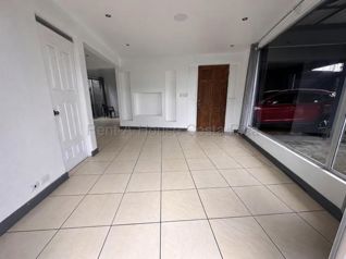 Venta de Casa ESQUINERA en Moravia-La Trinidad. RAH 27-581 in La Trinidad, Moravia, San José — 108 000 000 ₡ - Photo 2 of 14