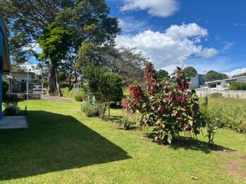 Se vende casa con lote de 3,700m2 en Puente Piedra Alajuela 25-963 en Puente De Piedra, Grecia, Alajuela — 190 000 000 ₡ - Foto 5 de 22
