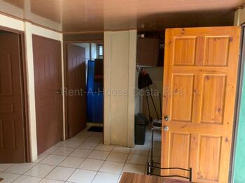 Casa en venta con apartamento independiente ideal para inversión en Paraíso #26-1851 GS en Paraíso, Cartago — $125,000 - Foto 5 de 8