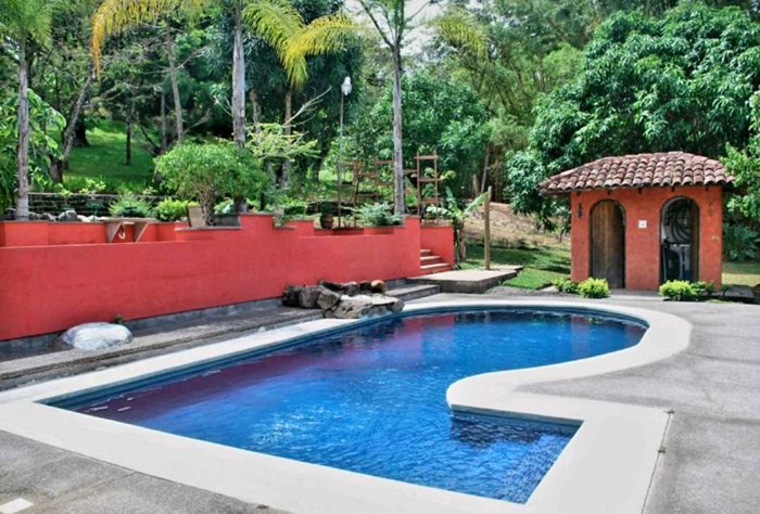 Hacienda de Lujo en La Garita in Garita, Alajuela — $4,000,000 - Photo 2 of 5