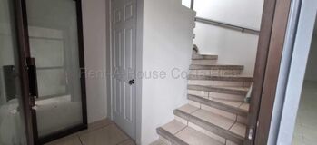 Se alquila local commercial en San Francisco Heredia #27-110 en San Francisco, Heredia — 1 850 000 ₡ - Foto 5 de 10